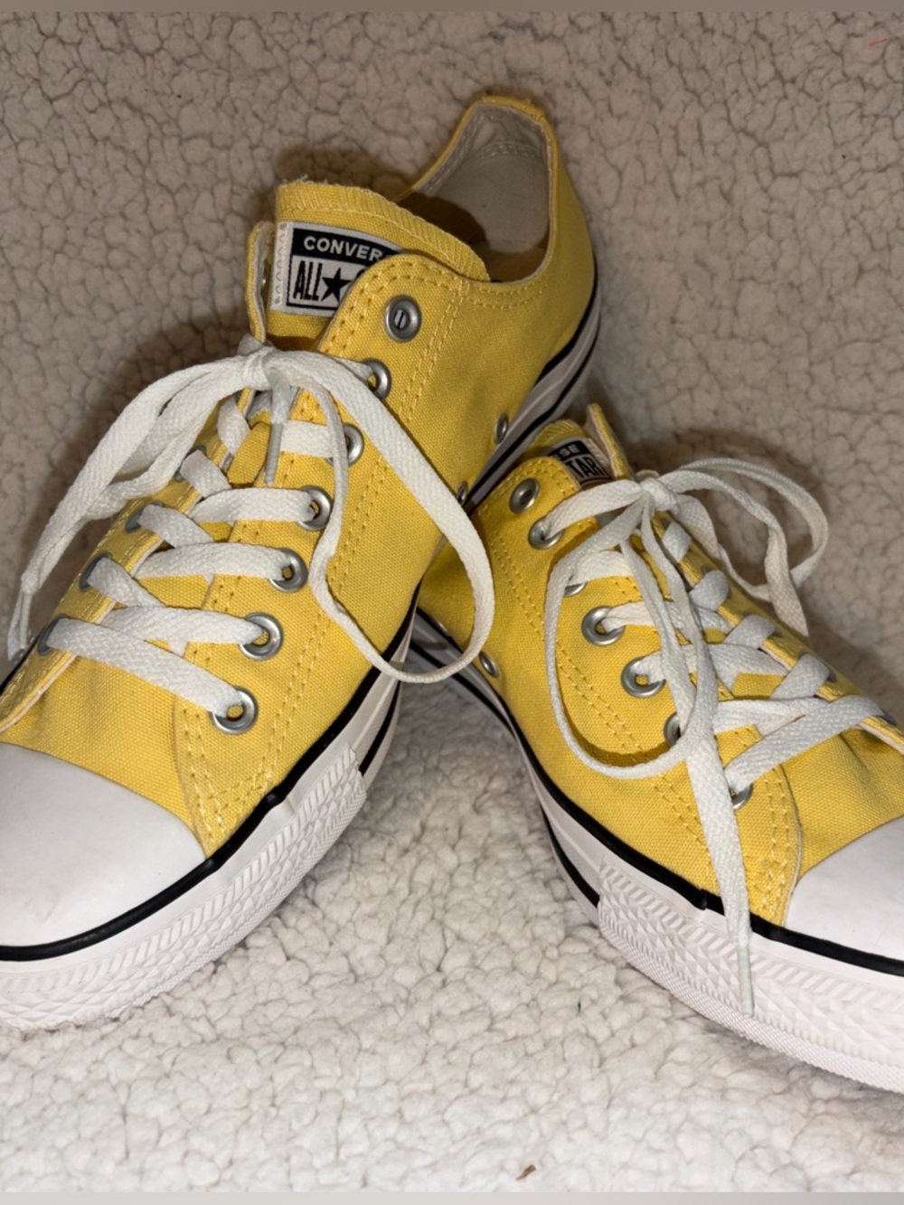 Converse  Chuck Taylor All Star Low Top Sneakers - Yellow